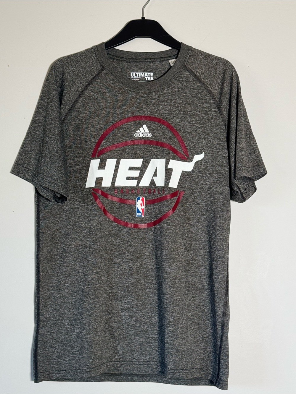 Adidas Miami Heat NBA Basketball ClimaLite Men's Athletic Shirt Medium Like New